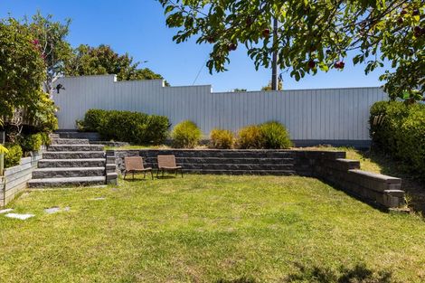 Photo of property in 1/46 Matipo Road, Mairangi Bay, Auckland, 0630