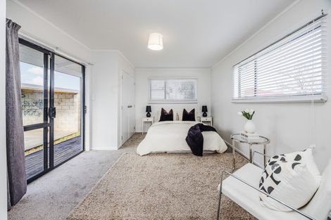 Photo of property in 80 Cottingham Crescent, Mangere East, Auckland, 2024