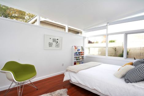 Photo of property in 203 Larnach Road, Waverley, Dunedin, 9013