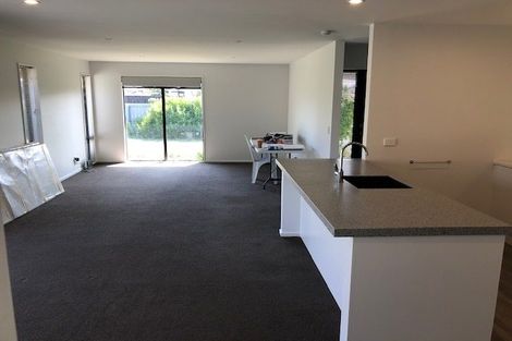 Photo of property in 3 Oakdene Place, Halswell, Christchurch, 8025