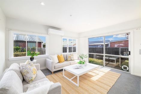 Photo of property in 71 Mahars Road, Mairehau, Christchurch, 8052