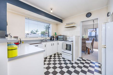 Photo of property in 9 Crail Court, Totara Heights, Auckland, 2105