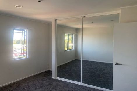 Photo of property in 9/77 Saint George Street, Papatoetoe, Auckland, 2025