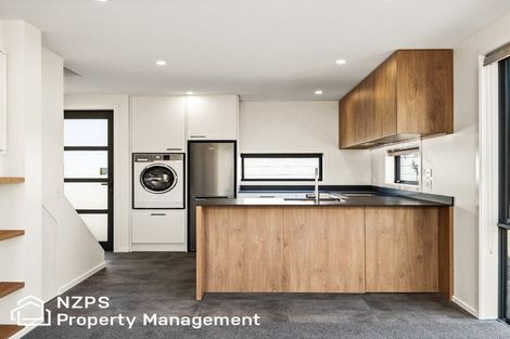 Photo of property in 2/208 Surrey Street, Saint Clair, Dunedin, 9012