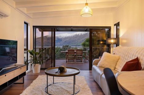 Photo of property in 157 Kent Street, Kingston, Athol, 9793