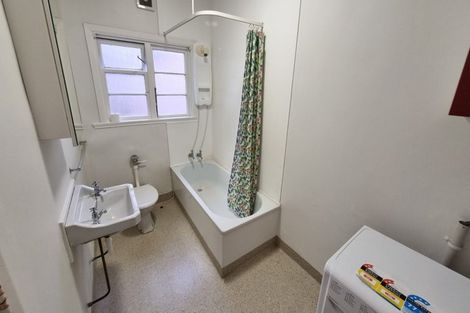 Photo of property in 4/121 Hill Street, Thorndon, Wellington, 6011