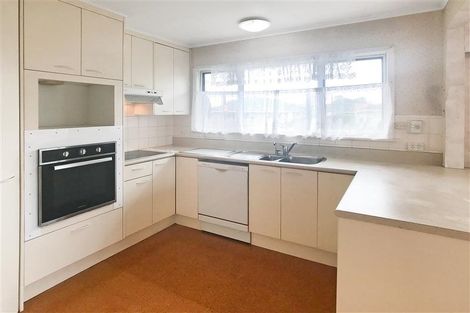 Photo of property in 1/17 Ti Rakau Drive, Pakuranga, Auckland, 2010