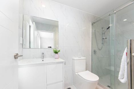 Photo of property in 3/41 Marriott Road, Pakuranga, Auckland, 2010