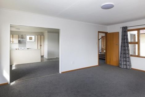 Photo of property in 11 Eglinton Street, Avondale, Christchurch, 8061