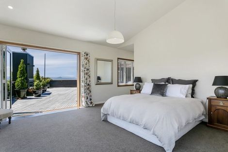 Photo of property in 7 Cameron Drive, Acacia Bay, Taupo, 3385