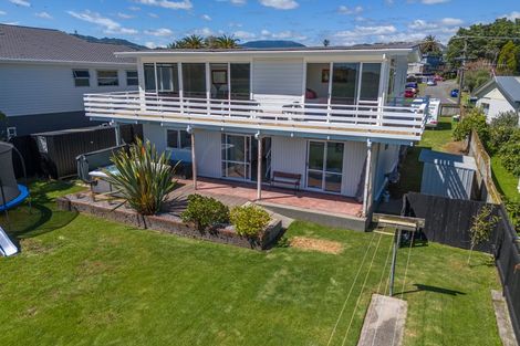 Photo of property in 11 Makora Road, Otaihanga, Paraparaumu, 5036