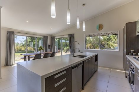 Photo of property in 6a Parkland Drive, Waipawa, 4210