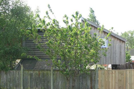 Photo of property in 8 Queens Avenue, Waikuku Beach, 7402