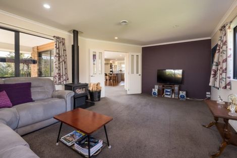 Photo of property in 7 Glentui Place, Waikawa, Picton, 7220