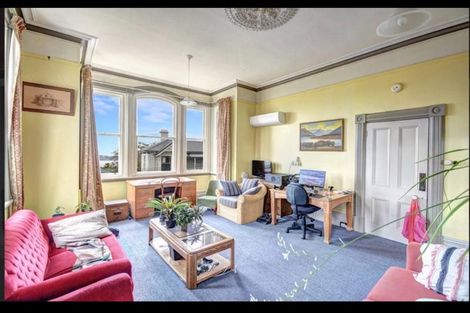 Photo of property in 60 Royal Terrace, Dunedin Central, Dunedin, 9016