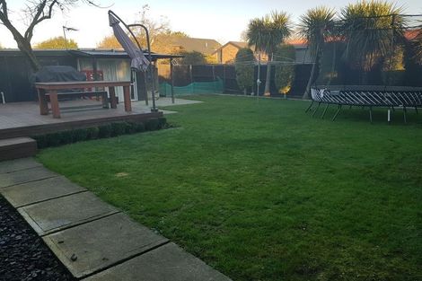 Photo of property in 11 Saint Ives Street, Harewood, Christchurch, 8051