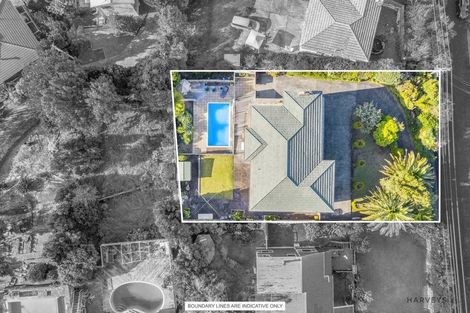 Photo of property in 6 Fairmount Road, Titirangi, Auckland, 0604