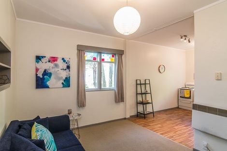 Photo of property in 3/12 Norna Crescent, Kelburn, Wellington, 6012