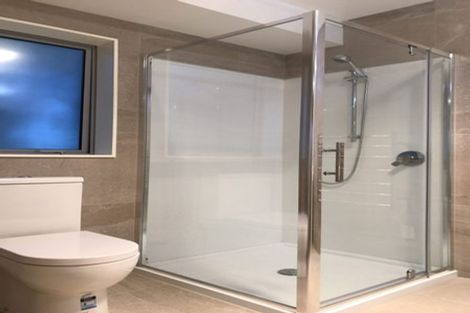 Photo of property in 52a Ennis Avenue, Pakuranga Heights, Auckland, 2010