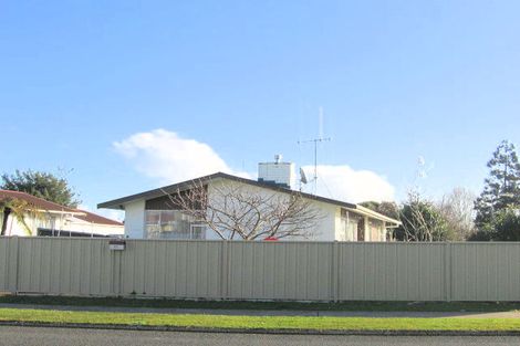 Photo of property in 21 Deanwell Avenue, Deanwell, Hamilton, 3206