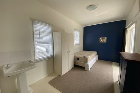 Photo of property in 297f Waikawa Road, Waikawa, Picton, 7220