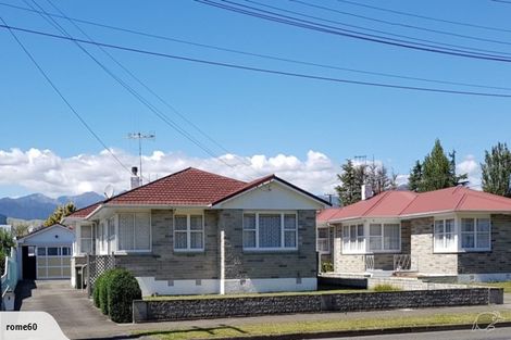 Photo of property in 6 Winchester Street, Levin, 5510