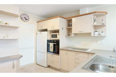 Photo of property in 4/41 Manchester Way, Judea, Tauranga, 3110