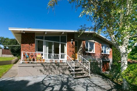 Photo of property in 9 Nevada Drive, Merrilands, New Plymouth, 4312