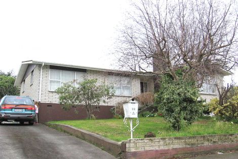 Photo of property in 22 Dewe Avenue, Feilding, 4702