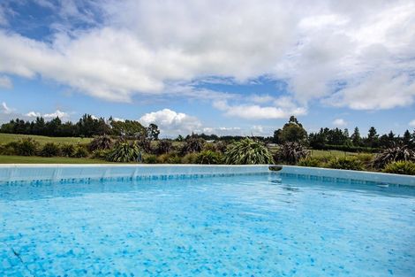 Photo of property in 61 Loburn Whiterock Road, Loburn, Rangiora, 7472