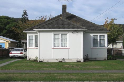 Photo of property in 30 Churton Crescent, Taita, Lower Hutt, 5011