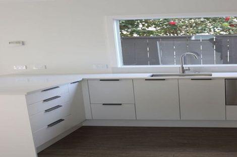 Photo of property in 87 Grant Road, Thorndon, Wellington, 6011