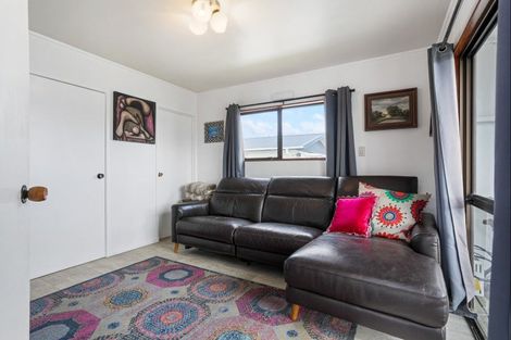 Photo of property in 111 Weka Street, Whangamata, 3620