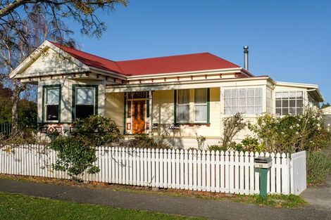 Photo of property in 16 Perry Street, Mangapapa, Gisborne, 4010