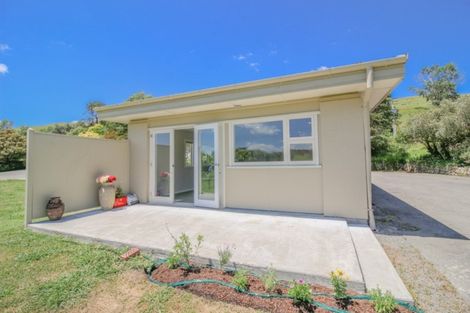 Photo of property in 1618 Longbush Road, Longbush, Masterton, 5884