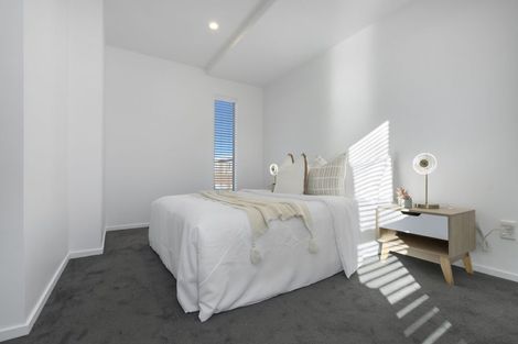 Photo of property in 2/204 Edgeware Road, Edgeware, Christchurch, 8013