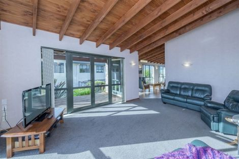 Photo of property in 11 Claremont Rise, Levin, 5510