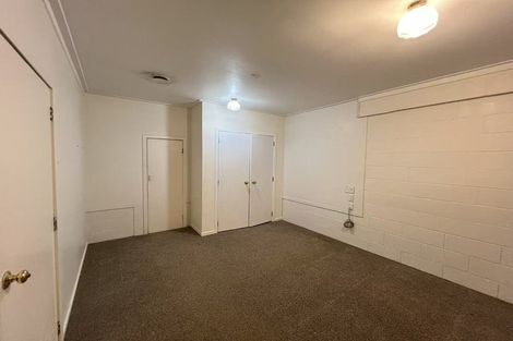 Photo of property in 200 Clovelly Road, Bucklands Beach, Auckland, 2012