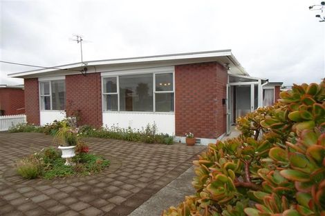 Photo of property in 42a Sackville Street, Fitzroy, New Plymouth, 4312