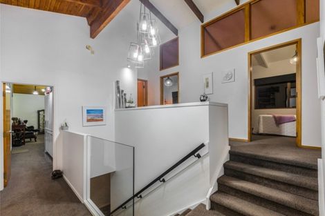 Photo of property in 215 Shaw Road, Titirangi, Auckland, 0604