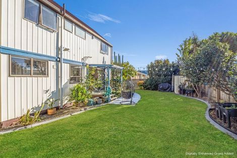 Photo of property in 2/506 Devonport Road, Tauranga South, Tauranga, 3112