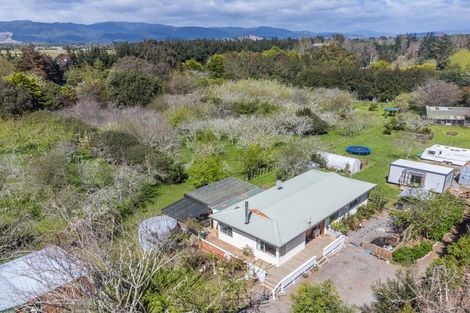 Photo of property in 35 Whelans Road, Levin, 5571