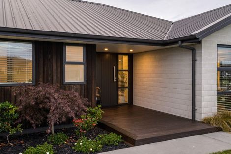 Photo of property in 23 Mike Smith Drive, Cambridge, 3434