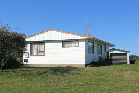 Photo of property in 61 Oyster Drive, Cooks Beach, Whitianga, 3591