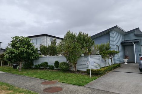 Photo of property in 1/90b Endeavour Drive, Whitby, Porirua, 5024