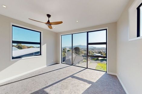 Photo of property in 39 Kotare Street, Waikanae, 5036