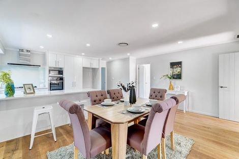 Photo of property in 2 Edendale Road, Somerville, Auckland, 2014