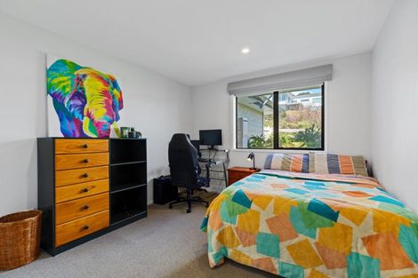 Photo of property in 49 Oceana Drive, Welcome Bay, Tauranga, 3175