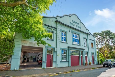 Photo of property in 2/47 Church Street, Devonport, Auckland, 0624