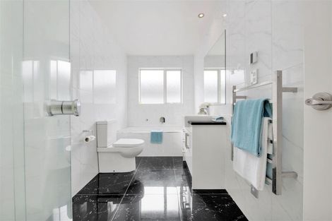 Photo of property in 56 Hughs Way, Flat Bush, Auckland, 2019